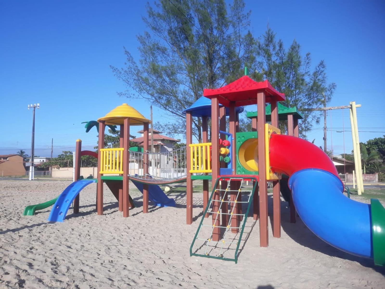 הוילה בלנאריו בארה דו סול Casa Ampla A 50Metros Do Mar מראה חיצוני תמונה